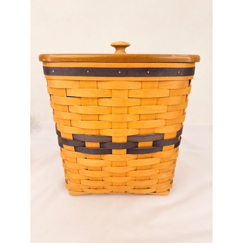 Royce Craft Baskets Woven Wood Lidded Basket Ohio Handmade 2001 Navy Blue Accent